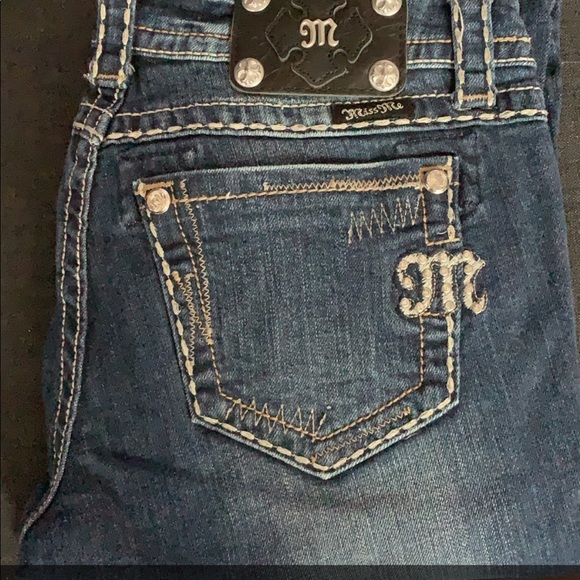 Jeans - Picture 5 of 8